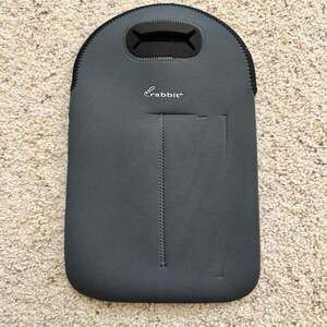 Rabbit 2-Bottle Wine Tote Carrier Bag Insulated Black w/ Divider Handle